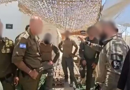 بعد "نازا".. 10 جنود "إسرائيليين" يوثقون لـ"دير شبيغل" عقيدة "اقتل كل من تراه"