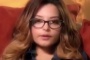 فيديو : يشعل الإنترنت .. أم تسجل وصيتها لابنها قبل وفاتها!