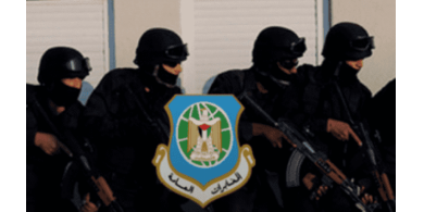 القبض على شخصين لضلوعهما بإصابة شاب بإطلاق نار في يطا
