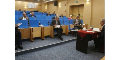 اشتية: الحكومة تجهز نفسها للأشهر القادمة لمواجهة جائحة "كورونا"