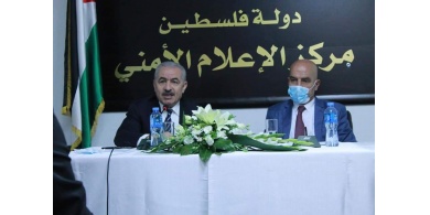اشتية يدعو لمواجهة حرب التزوير التي تشن على روايتنا الفلسطينية