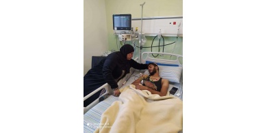 والدة مريض من بلدة رمانة غرب جنين توجه صرخه مدويه لإنقاذ حياته