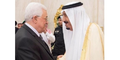 العاهل السعودي: نساند الجهود الرامية لإحلال السلام بالتفاوض بين الطرفين الفلسطيني والإسرائيلي