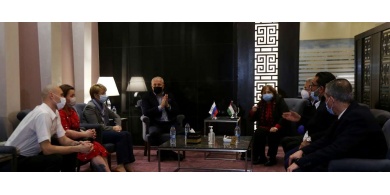 فلسطين تستقبل وفداً طبياً روسياً متخصصاً بعلاج مرضى كورونا