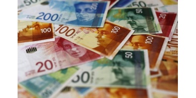 خصم 600 مليون.. الاحتلال يُصادق على نقل 2.5 مليار شيكل من أموال المقاصة للسلطة