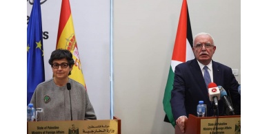 وزيرة خارجية إسبانيا: لفلسطين أولولية في لقاح كورونا ضمن خطة التضامن الإسباني