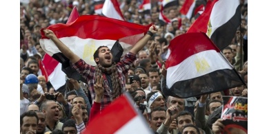 الاستخبارات الإسرائيلية تتوقع "انفجار" موجة جديدة من الثورات العربية