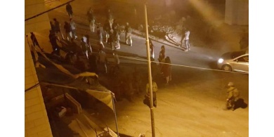 مستوطنون يهاجمون مركبات المواطنين على مدخل مستوطنة "حومش" المخلاة جنوب جنين