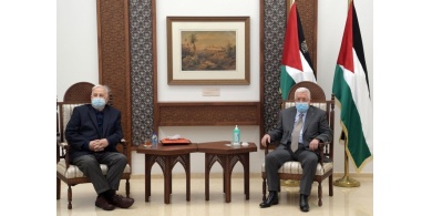 الرئيس يلتقي مجدداً مع رئيس لجنة الانتخابات