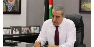اتصال هاتفي بين حسين الشيخ ومسؤول في الخارجية الأميركية