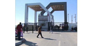 1081 غادروا القطاع في اليوم الثالث.. تواصل العمل في معبر رفح لليوم الاخير