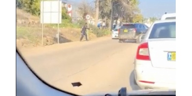 فيديو.. شرطة الإحتلال تطلق النار على سيارة في اكسال بالداخل المحتل