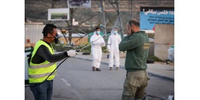 الصحة الفلسطينية والإسرائيلية تتفقان على تطعيم 100 ألف عامل فلسطيني من الذين يعملون في الداخل