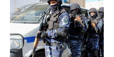 الشرطة تصدر بيانا حول فيديو اعتداء شرطي على مواطن