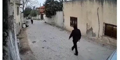 فيديو...القبض على شخص طعن طليقته بطولكرم