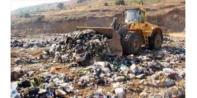 الشرطة تغلق مكبا للنفايات الضارة في بيت لحم