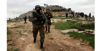 مصادر اسرائيلية: إلغاء الانتخابات الفلسطينية قد يشعل الضفة