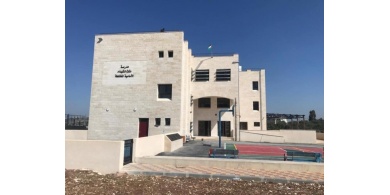 التربية" تتسلم مدرسة مثلث الشهداء الأساسية المختلطة في قباطية