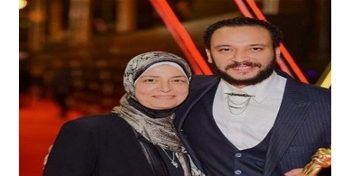 الموت يفجع الفنان &rdquo; أحمد خالد صالح &rdquo; في والدته
