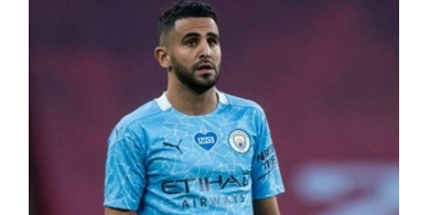 اللاعب الجزائري رياض محرز يعلن مقاطعة مواقع التواصل الاجتماعي