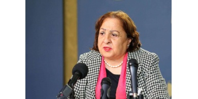 وزيرة الصحة: الوضع الوبائي بشكل عام ينذر بخطورة وتوضح بخصوص جرعة اللقاح الثالثة