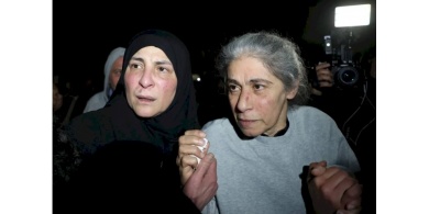 عُزلت 6 أشهر... خالدة جرار تروي قسوة الاعتقال في السجون الإسرائيلية