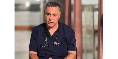 محكمة الاحتلال تثبت اعتقال الدكتور حسام أبو صفية لمدة 6 أشهر
