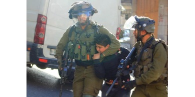 في يوم الطفل الفلسطيني.. 350 طفلا معتقلاً لدى الاحتلال