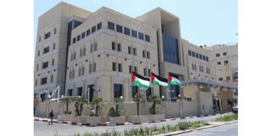 سلطة النقد: أزمة تراكم عملة الشيكل في المصارف وصلت إلى مستويات تهدد استمرار تمويل التجارة مع "الجانب الإسرائيلي" عبر القنوات المصرفية