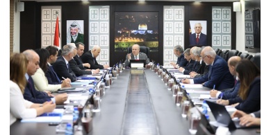 توجيهات حكومية بتسهيلات لموظفي القطاع العام