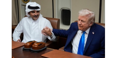 ترامب يلتقي أمير قطر: الدوحة سترسل قوات إلى غزة إذا لزم الأمر