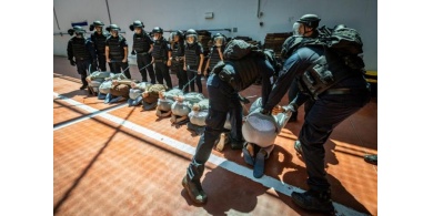الأسرى في سجون الاحتلال "يموتون جوعًا ويحلمون بالطعام"