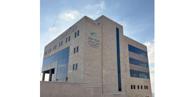 ستّ نقابات تُدق جرس إنذار وتعلن حالة طوارئ: قرارات هيئة سوق رأس المال تُهدد بتسريح 40 % من موظفي شركات التأمين