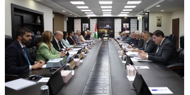 رئيس الوزراء يعلن اعتماد 66 تدخلاً عاجلاً لدعم المناطق المستهدفة يبدأ تنفيذها خلال أيام