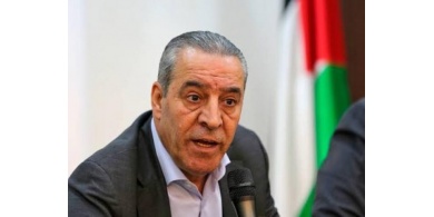 حسين الشيخ يرد على وزير خارجية الاحتلال: من يذبح شعبنا يومياً يتحدث عن الديمقراطية!
