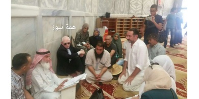 بالصور / هنغاريان يعلنان اسلامهما ويعقدا قرانهما فور اعتناقهم الاسلام في قبة الصخرة .