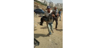 صور / اصابة طفل في حادث وقع بالخليل