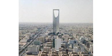 السعودية تُقر موازنة 2016 بعجز367 مليار ريال.. وإجراءات تطال دعم المياه والكهرباء والوقود