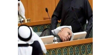 بالفيديو.. وفاة النائب الكويتي نبيل الفضل أثناء جلسة لمجلس الأمة