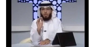 فيديو| لايجوز للنساء فعل هذا حتى أمام الزوج !!