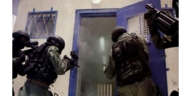 اقتحام قسم 13 في سجن النقب