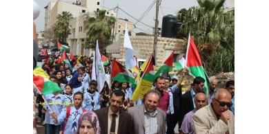 جنين: تواصل الفعاليات التضامنية مع الأسرى المضربين عن الطعام لليوم العاشر على لتوالي