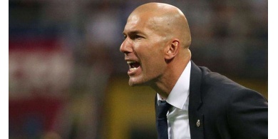 زيدان: لن أتولى تدريب برشلونة وأشعر بالسعادة لعودة راؤول