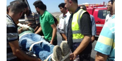 اصابة مواطن بحادث انقلاب مركبة جنوب جنين