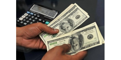 ارتفاع على سعر صرف الدولار