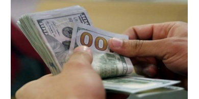 العملات والمعادن