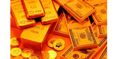 تصريحات ترمب ترفع سعر الذهب وتهبط بالدولار