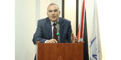 وزير الاتصالات : لن يتم فصل خدمة الانترنت خلال فترة الطوارئ