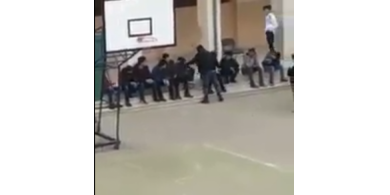 فيديو| التربية تحقق بضرب معلمين مجموعة طلبة في مدرسة بنابلس