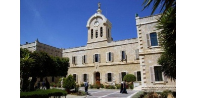 بسبب الكورونا...جامعة بيت لحم تغلق أبوابها حتى إشعار آخر